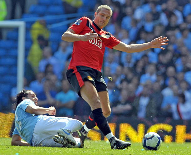 却始终用行 却始终用行